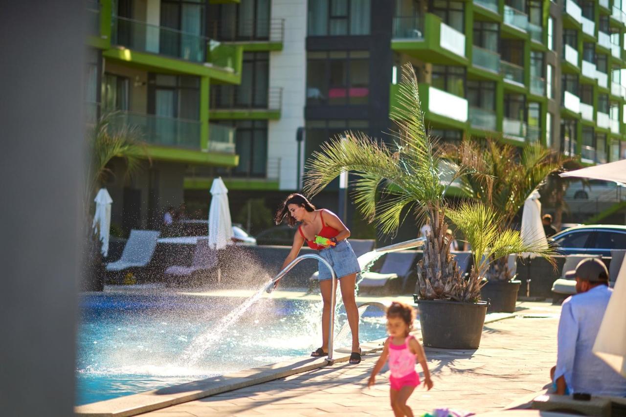 Coral Aparthotel Pool & Spa Mamaia Nord Нэводари Экстерьер фото